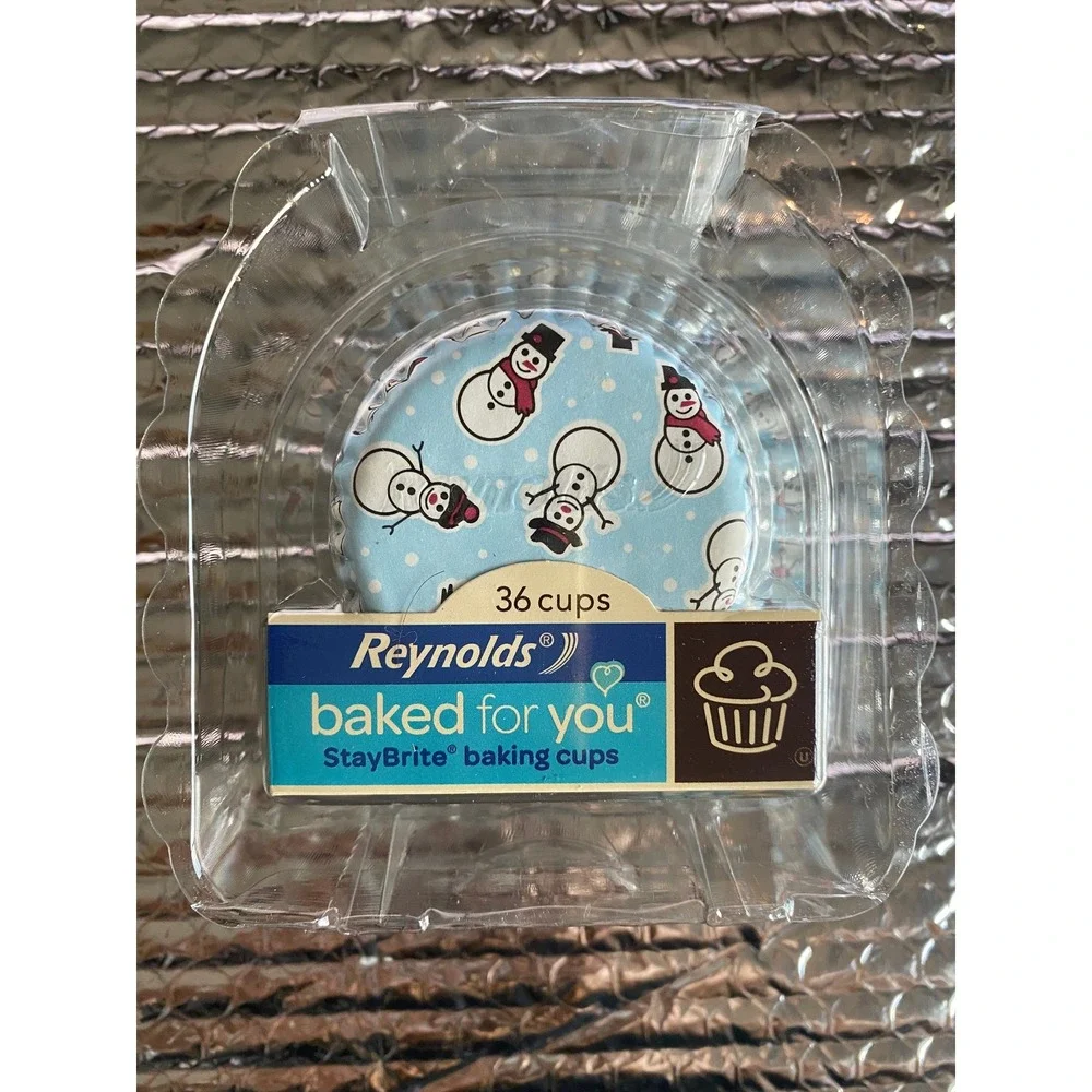 Reynolds StayBrite Baking Cups Christmas Snowman Blue Foil Liners 36ct Standard